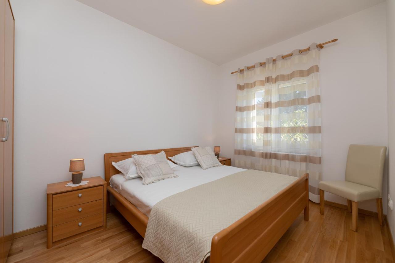 Apartments Ella 苏佩塔尔 外观 照片