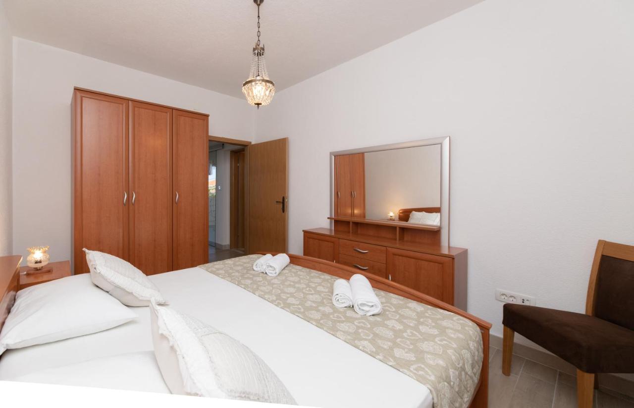 Apartments Ella 苏佩塔尔 外观 照片