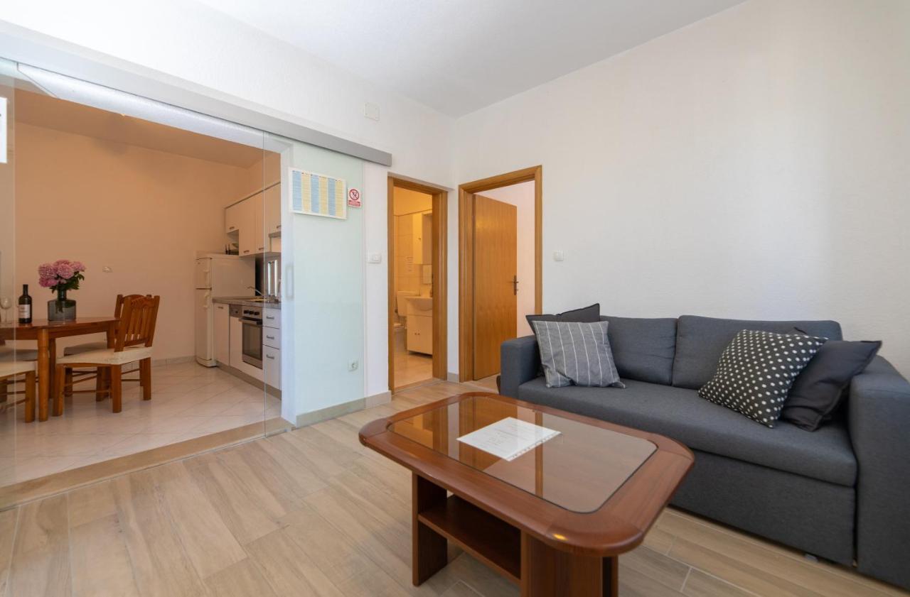 Apartments Ella 苏佩塔尔 外观 照片
