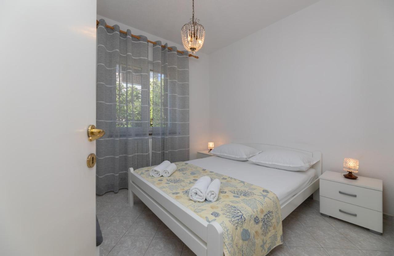 Apartments Ella 苏佩塔尔 外观 照片